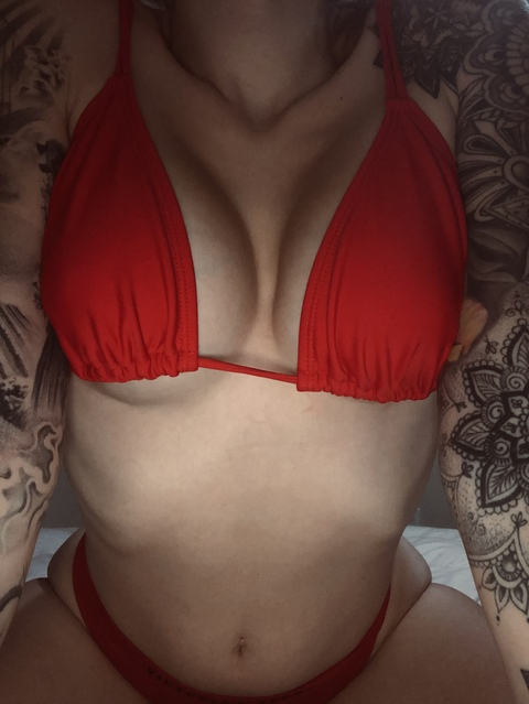 tattooedvirgo onlyfans leaked picture 2