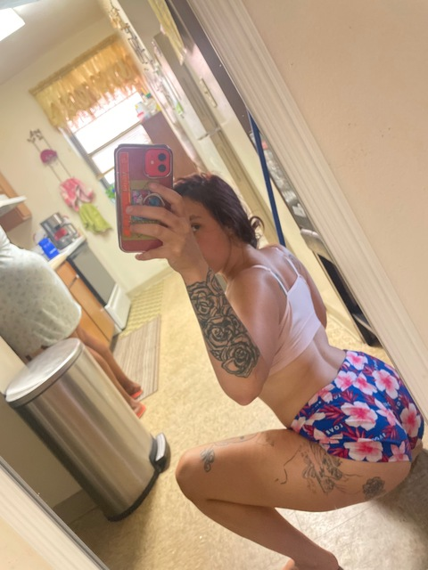 taynicole22 onlyfans leaked picture 2