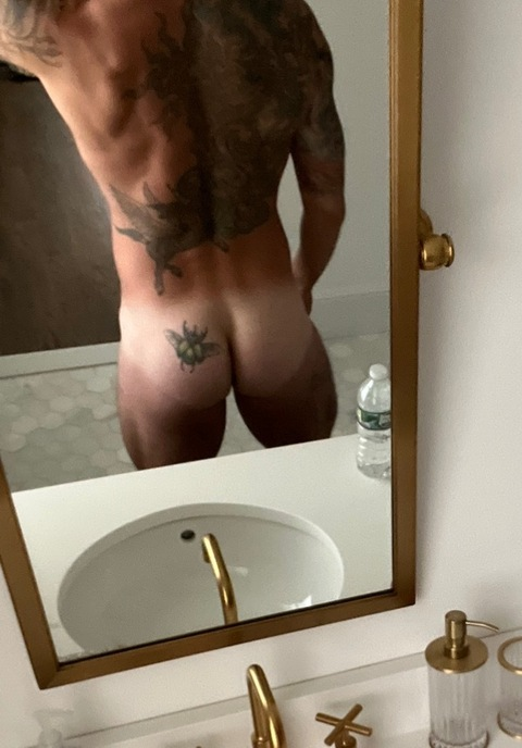 tcharms onlyfans leaked picture 2