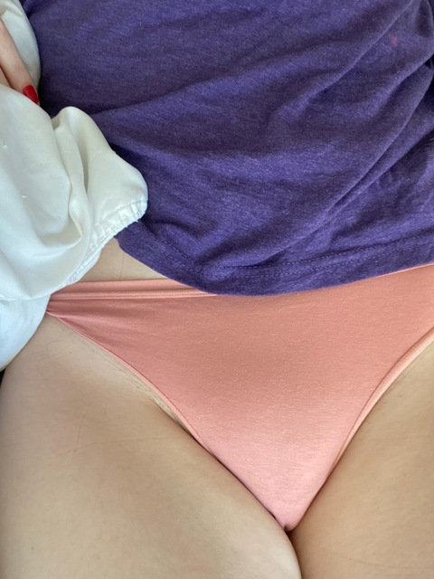 teetee2222 onlyfans leaked picture 2