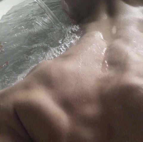 theboyvalentine onlyfans leaked picture 2