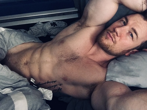 thecapt88 onlyfans leaked picture 2