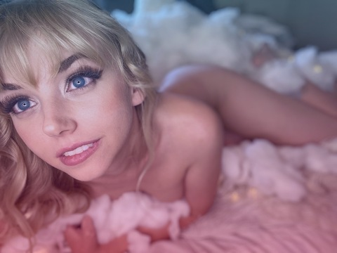 thenightofhugs onlyfans leaked picture 2