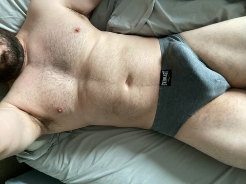 therealhunghero onlyfans leaked picture 2