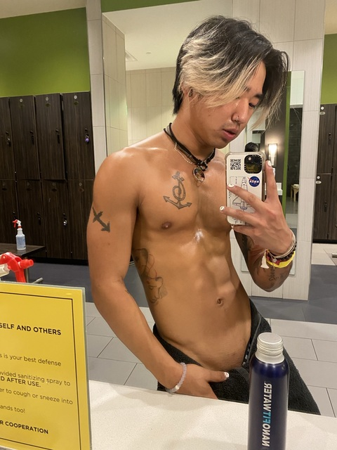 thtoneazn onlyfans leaked picture 2