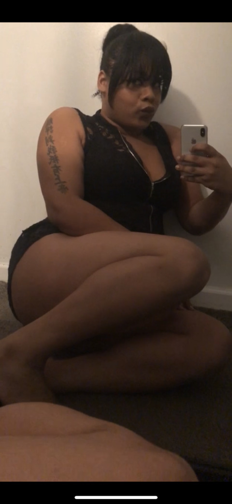 tslanaee onlyfans leaked picture 2