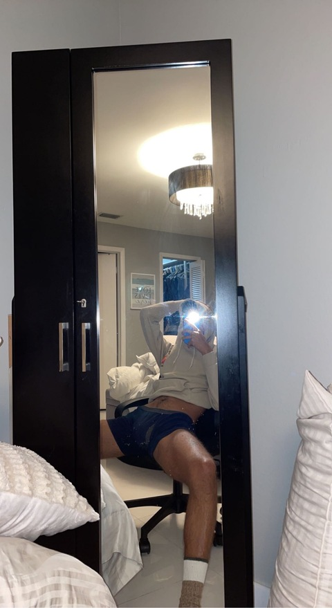 tupapasitooo onlyfans leaked picture 2