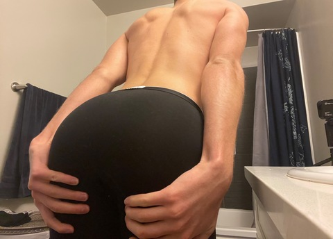 twunkboyyy onlyfans leaked picture 2