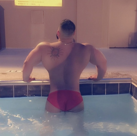 txlatinomuscle22 onlyfans leaked picture 2