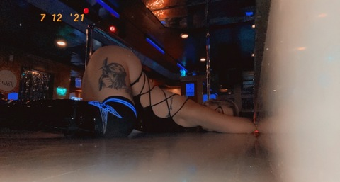 woahheyartemis onlyfans leaked picture 2