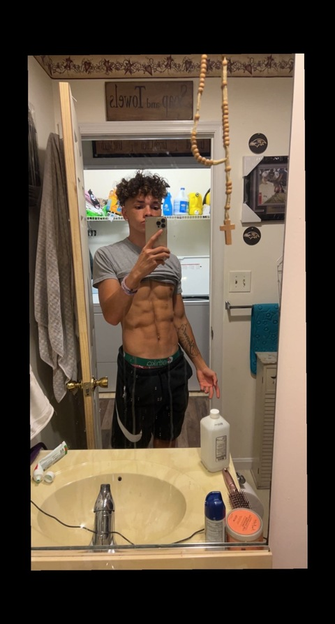 zbabygocrazy2 onlyfans leaked picture 2